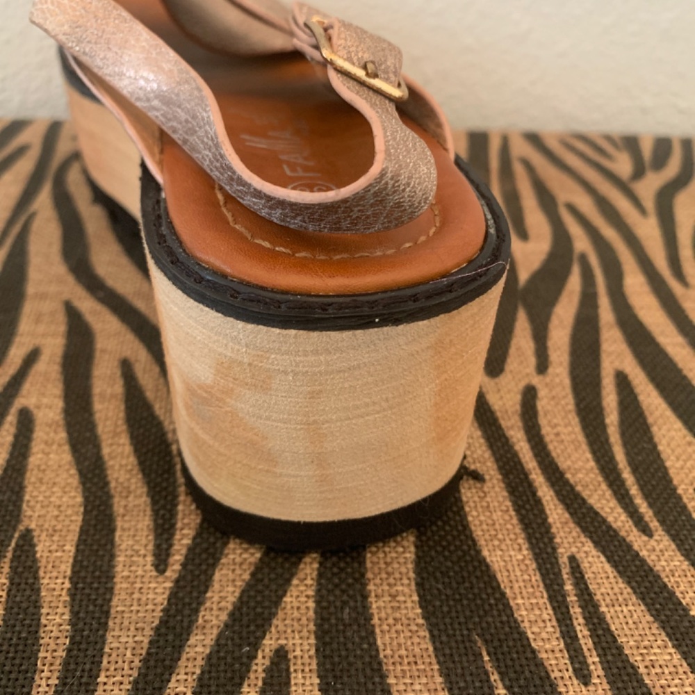 Wedges - Picture 5 of 9